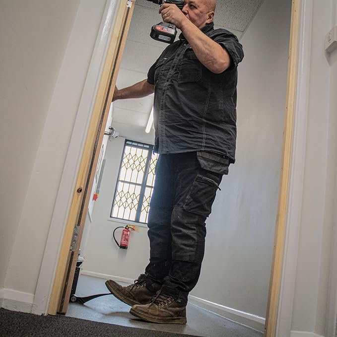 Trend Foot-Operated Door Lifter The Perfect Tool for Carpenters and Joiners