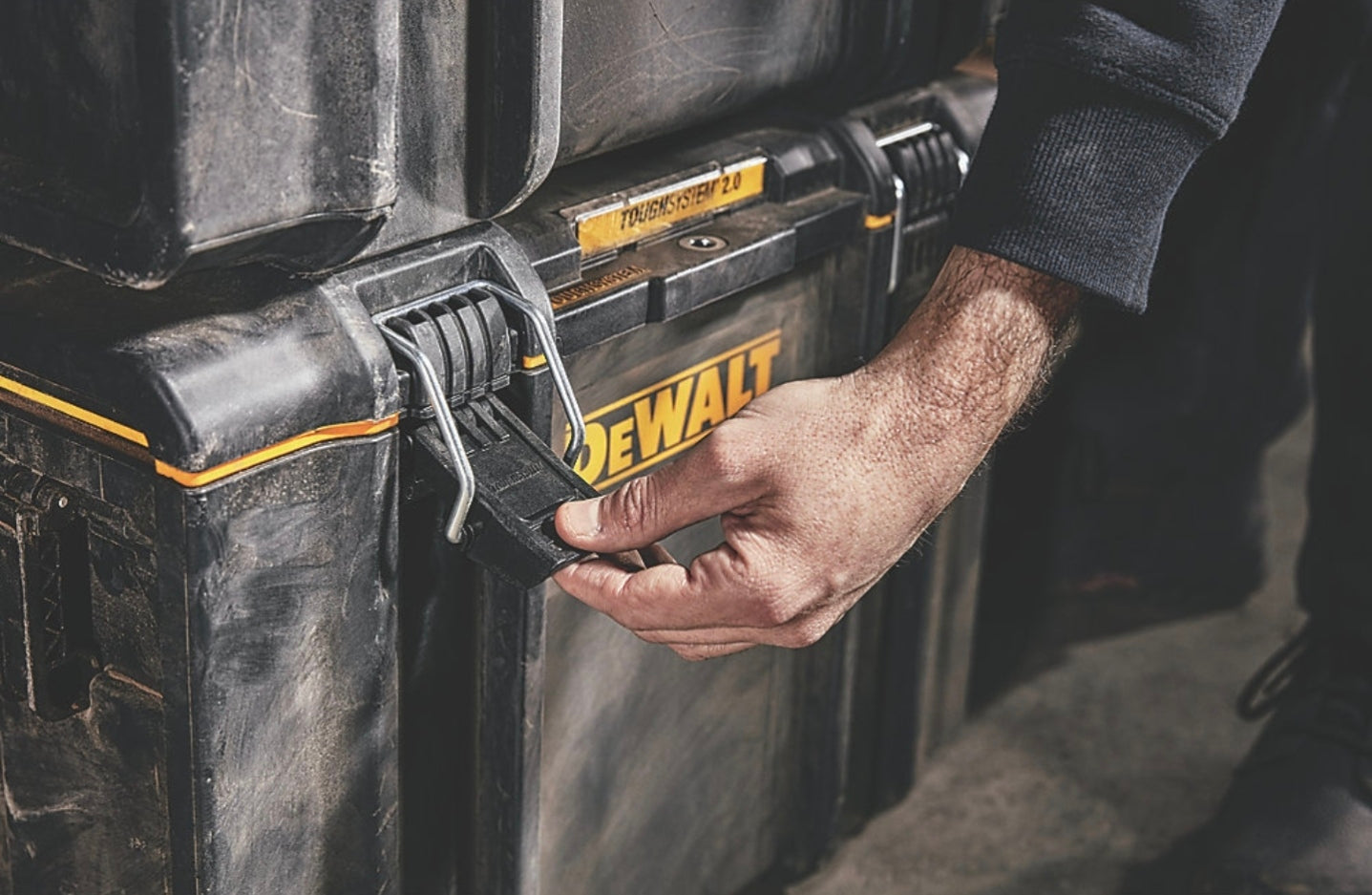 DeWalt DWST83526-1 TOUGHSYSTEM 2.0 Stackable Tool Boxes & Trolley Kit x3 Pcs