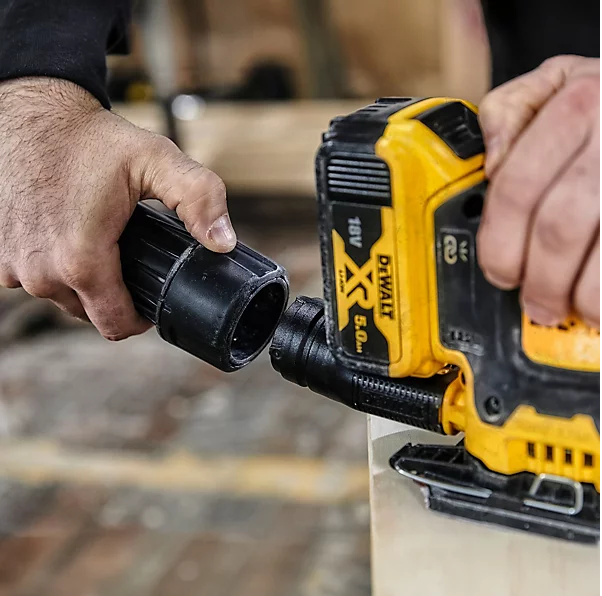 DeWalt 18V XR Cordless 1/4 sheet sander (Bare Tool) - DCW200N-XJ