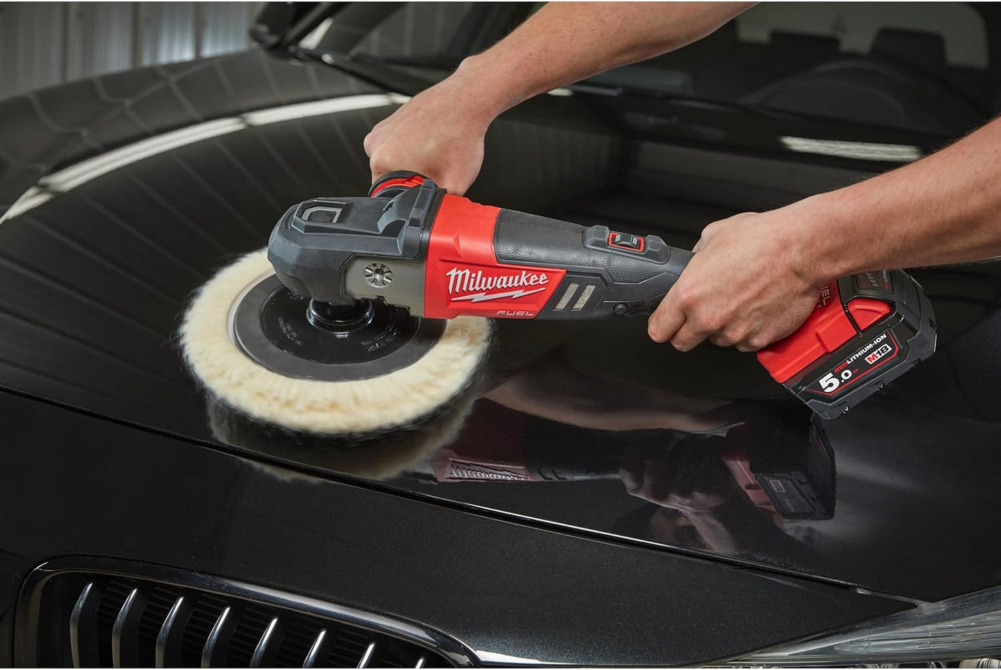 Milwaukee M18 FUEL FAP180-0 Brushless 7"/180mm Variable Speed Polisher Body